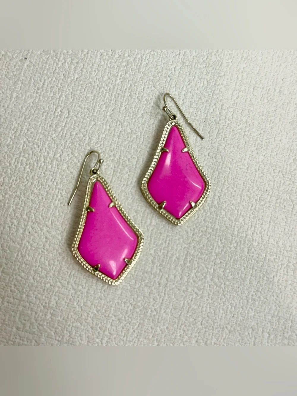 Kendra Scott kendra scott
